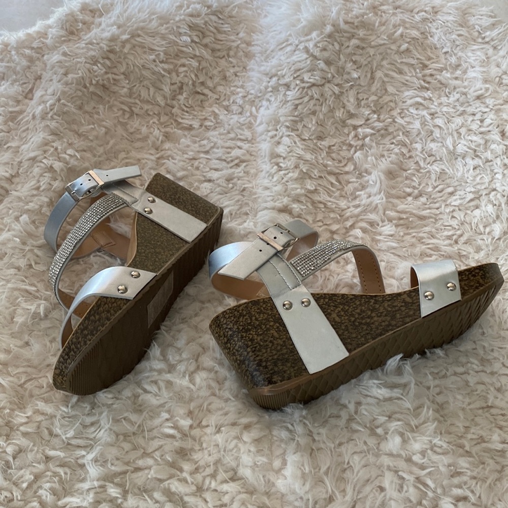 YOKI wedge sandals